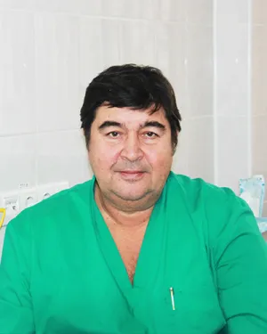 Делиховский Валентин Петрович: Оториноларинголог.