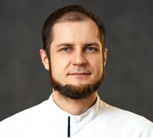 Елфимов Юрий Алексеевич: Травматолог.