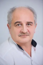 Ипполитов Леонид Игоревич: Абдоминальный хирург, Хирург, Онколог.