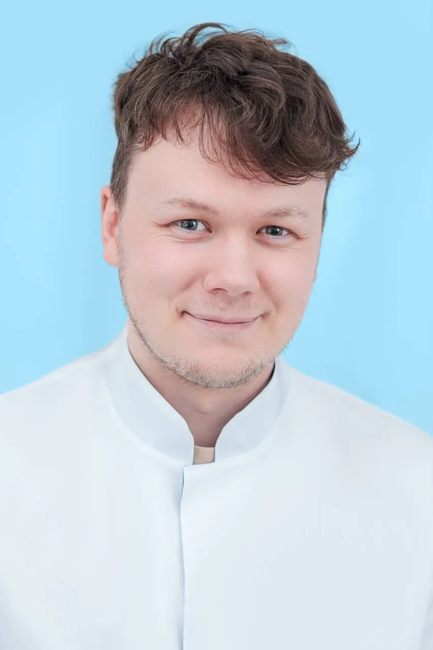 Немешаев Александр Владимирович: Врач ЛФК.