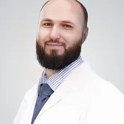 Казимагомедов Казбек Низамиевич: Абдоминальный хирург, Онколог, Флеболог, Хирург.