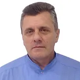 Венюков Виктор Леонидович: Оториноларинголог, Эндоскопист.