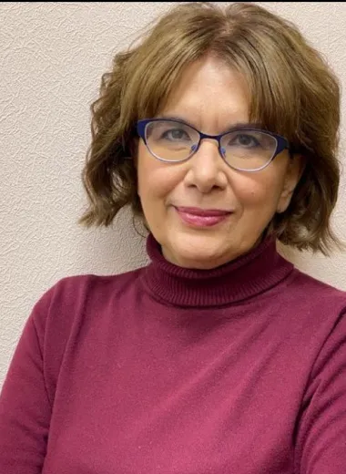 Азирова Анна Артемовна: Логопед, Дефектолог, Психолог.