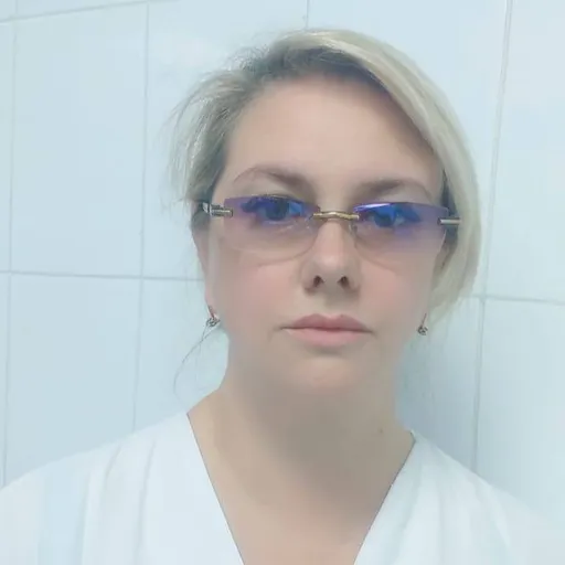 Кравчук Оксана Святославовна: Гинеколог-эндокринолог, УЗИ-специалист.