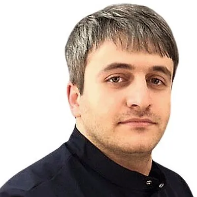 Саккаев Давид Нугзарович: Стоматолог, Стоматолог-имплантолог, Стоматолог-хирург.