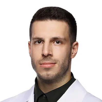 Ставинский Александр Дмитриевич: Хирург.