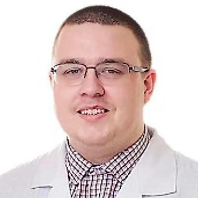 Тикко Николай Игоревич: Анестезиолог, Анестезиолог-реаниматолог, Реаниматолог.