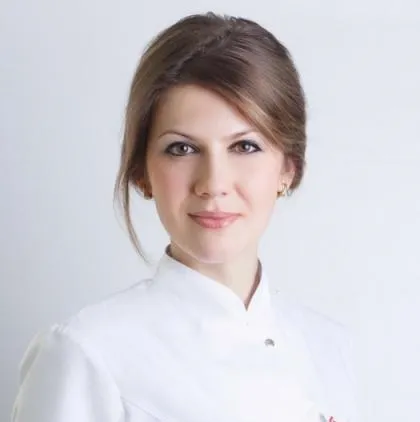Чинёнова Ксения Владимировна: Окулист (офтальмолог), Лазерный хирург.